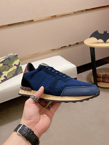 Picture of Valentino Shoes Men _SKUfw100260875fw